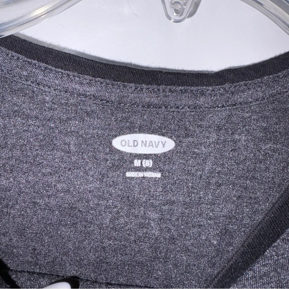 Girl’s Old Navy Charcoal and Magenta Long Sleeve Tee Size: M